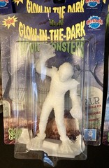 Complete Set Of Uncle Milton Universal Monsters GID lot of 6 figures 1990