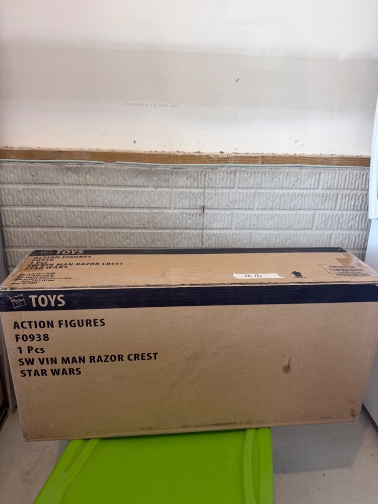 Star Wars Haslab The Vintage Collection Mandalorian Razor Crest – New And Sealed