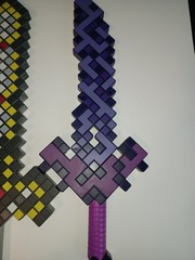 Terraria Excalibur & Night’s Knight’s Edge 24″ Plastic Sword 2015 Rare,