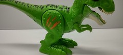 Zuru Jurassic Park Dinosaur Green T-Rex Walks and Mouth Moves with Sound