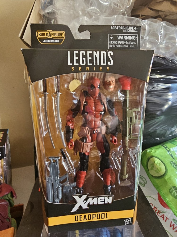 Marvel Legends X-Men Deadpool Action Figure Build-A-Figure Swords Gun Launcher