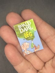 Zuru Mini Brands Book: The BFG by Roald Dahl