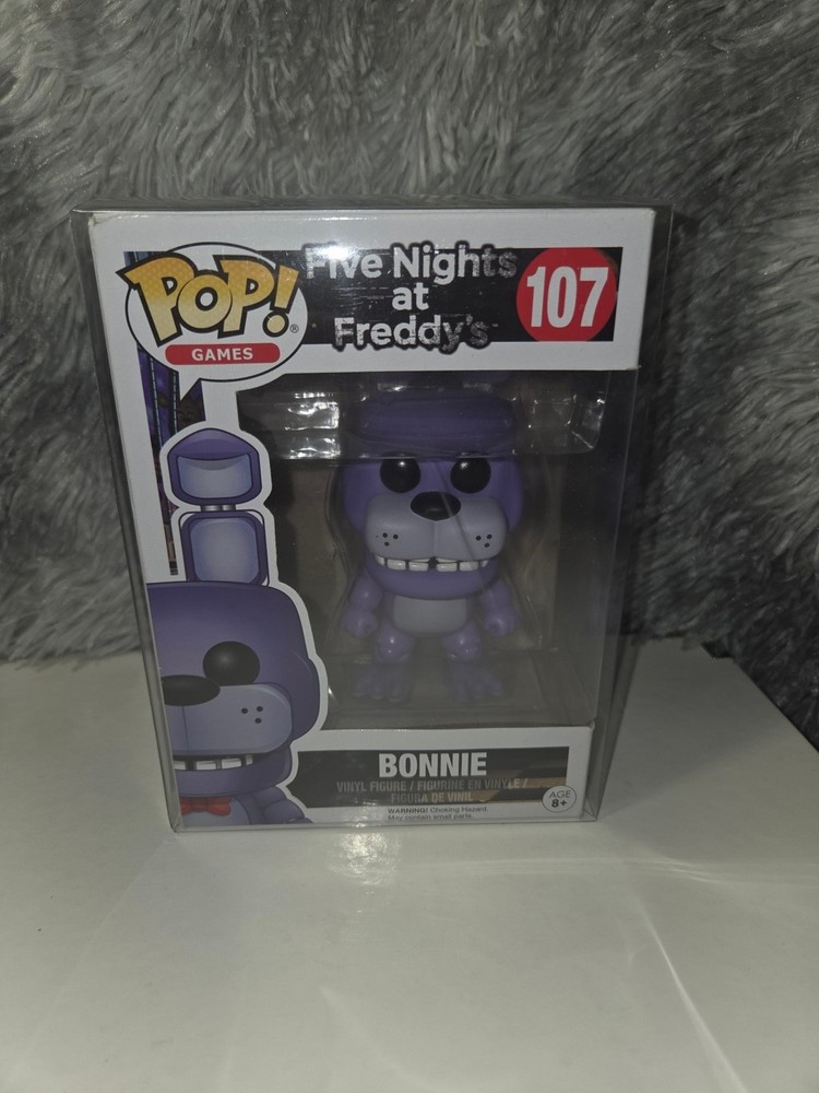 Funko Pop! Bonnie #107 Friday Night At Freddys with soft protector