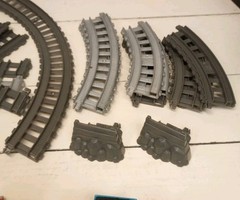 Thomas & Friends Train Set Lot 24pc – Engines, Cars, Curved & Switch Tracks