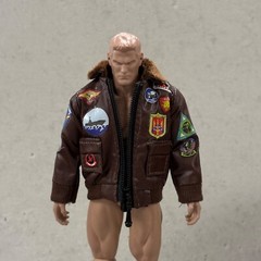 SU-TPGN-JKT: 1/12 Top Gun Zipper Aviator Jacket for 6″ Muscular body