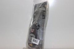 BATMAN ESSENTIAL BOTTLE KEYCHAIN WITH 1 OZ BOTTLE -NEW, SEALED-