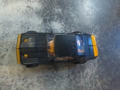 Hasbro Transformers AOE Bumblebee Evasion Mode Deluxe Class