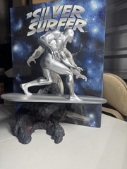 SILVER SURFER Statue HARD HERO MARVEL ( SEE DESCRIPTION :).
