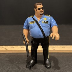 1990 Big Boss Man Complete Vintage WWF Hasbro Wrestling Series 1 – Action Figure