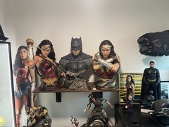 Queen Studios Wonder Woman 1/1 life size Bust Statue Justice League Rooted Hair