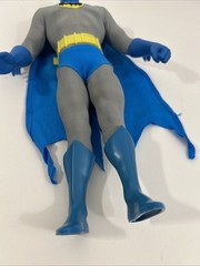 1996 Kenner FAO SCHWARZ Exclusive 12″ Batman Figure (History of Batman 3-Pack)