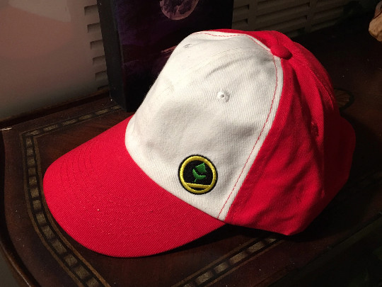 POKEMON – Trainer RED Hat – Cosplay – Ninteno costume CAP – Pikachu