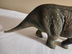 Kenner Jurassic Park Triceratops JP.08 Vintage 1993 Dino Damage No Wound Cover