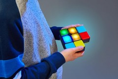 Games Flipslide, Fast-Paced Handheld Puzzle Toy, Gifts for Boys and Girls Age…