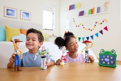 Disney / Pixar Toy Story 5 Playscale Interactables Forky 7-Inch Talking Figure