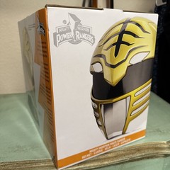 Hasbro Mighty Morphin Power Rangers Lightning Collection White Ranger Helmet New