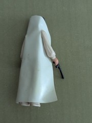 Vintage Star Wars 1977 Princess Leia w Cape And Pistol. 12-back Kenner Figure