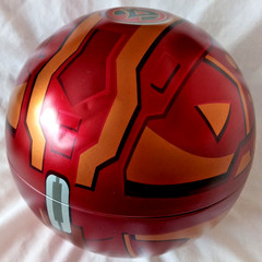 Bakugan Tin Metal Ball Storage Red and Gold with Inner Case 2008 Spin Master