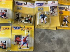 NHL HOCKEY STARTING LINEUPS YEARS RANGE FROM 1993-98 GRETZKY ROOK HUGE LOT OF 34