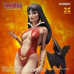 X-Plus 1/8 Scale Vampirella with Bat Shadows Plastic Model Kit NEW