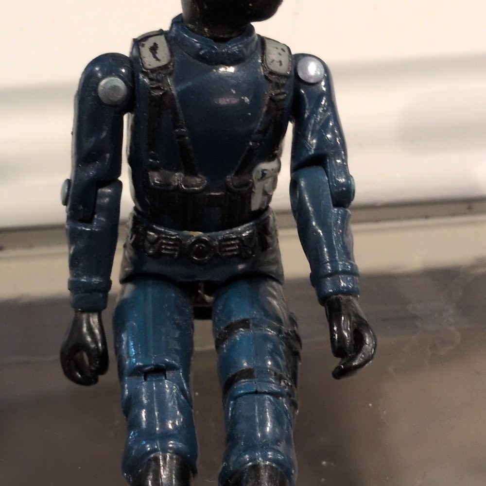 Hasbro Vintage 1982 Blue/Black Action Figure, Plastic – Made in Hong Kong