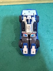 Vintage 1985 Hasbro G1 “Tracks” Autobot Transformer Action Figure NO ACCESSORIES
