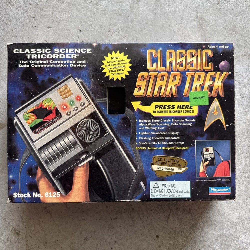 Playmates Classic Star Trek Science Tricorder Open Box