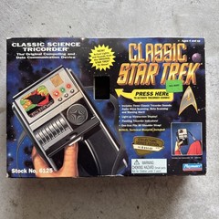 Playmates Classic Star Trek Science Tricorder Open Box