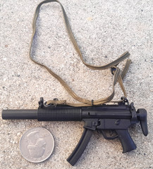 21st Century Toys Ultimate Soldier 1/6 scale H&K HK MP-5SD Suppressed submachine