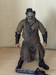 Texas Chainsaw Massacre Figures Mezco 2008 Leatherface Incomplete