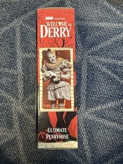 NECA HBO ORIGINAL WELCOME TO DERRY ULTIMATE PENNYWISE 7″ ACTION FIGURE