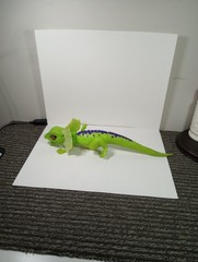 ZURU Green Running Lizard Toy w/ Tested works 14″