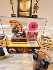 Mini Brands Vinyl Complete Collection – ZURU