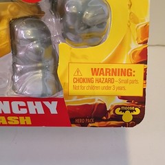 HEROES OF GOO JIT ZU SCRUNCHY ” THRASH “Stretchy Figure 4” (Ages 4+)