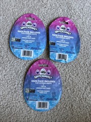 HATCHIMALS Mystery Necklace Dogtag Sticker Pack – 3 Unopened Packs Bulls i Toy