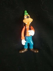 Disney Goofy Moving Arms Head Waist 5.3/4 Inch Figure Walt Disney Productions