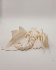 Articulated White Dragon Figure – 3D Printed Poseable Fidget Toy Desk Decor 4in