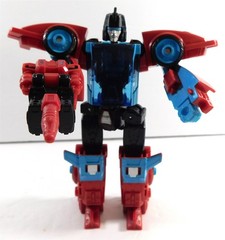 Transformers Generations Legacy Deluxe Autobot Pointblank and Peacemaker