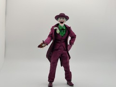 MEZCO ONE:12 Collective Joker Golden Age Edition 1/12 Action Figure