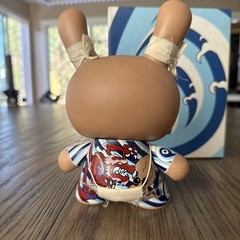 Huck Gee 8″ Dunny Don’yoku Tattoo Vinyl Toy Urban Vinyl KIDROBOT