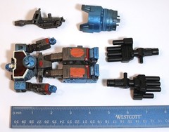 Transformers War For Cybertron SCRAPFACE Deluxe Class + Upgrade Kit – Complete