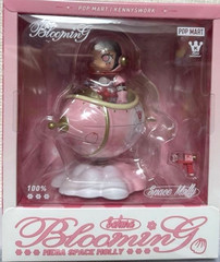 POP MART MEGA COLLECTIONS MEGA SPACE MOLLY 100% Blooming-Sakura Japan New Rare