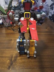 Vintage 1981 GB-36 Bandai Popy Voltron Lion Force Die-Cast Figure Incomplete