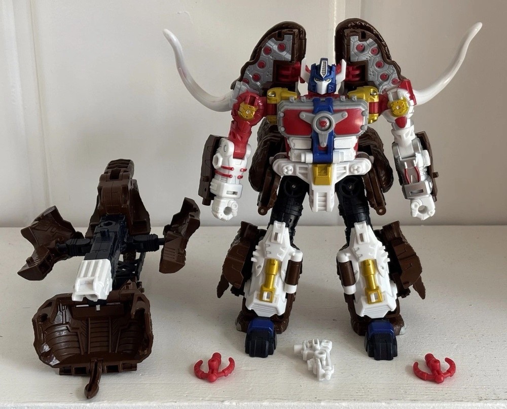 Transformers Age Of The Primes AOTP Leader Class Maximal Big Convoy COMPLETE