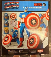 MAFEX Captain America No.217 Comic Ver. Medicom Toy Action Figure Unopened