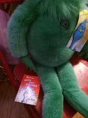VTG Dr. Seuss How the Grinch Stole Christmas 28″ Plush Limited Edition Macy’s