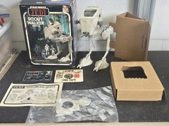 Vintage 1983 Kenner Star Wars ROTJ * AT-ST SCOUT WALKER * NEW IN BOX! * UNUSED!