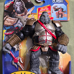 Hasbro DC Comics Gorilla Grodd Action Figure Plastic Gray Black Red Gold w/ Axe