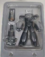Giant Robo GR 2 Revoltech Yamaguchi Series No.021 Open Box Authentic Articulated