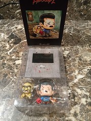 New in box Limited Edition Evil Dead 2 Henrietta vs Ash Artist Series 2 Figures
